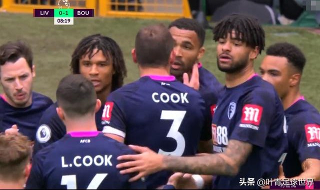 6686体育- 利物浦遭遇争议判罚，克洛普怒斥裁判尺度不一  